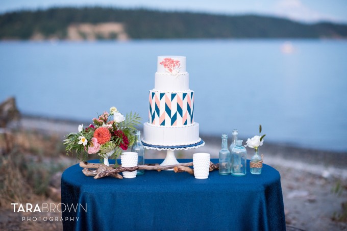 gig-harbor-northwest-salmon-bake-wedding-inspiration_39
